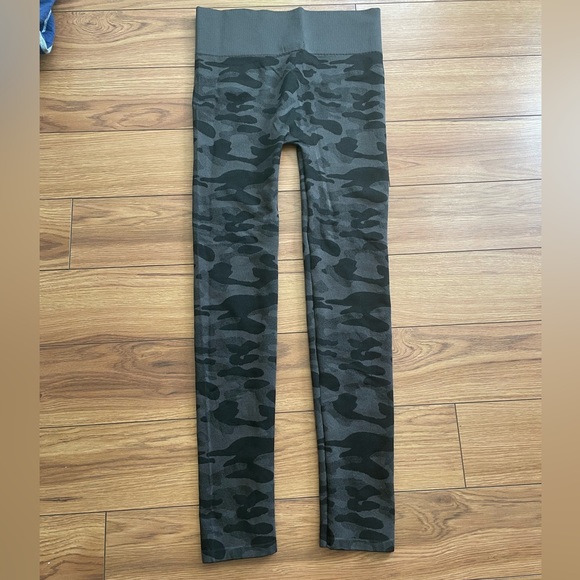 Bozzolo Camo Leggings - Picture 2 of 7